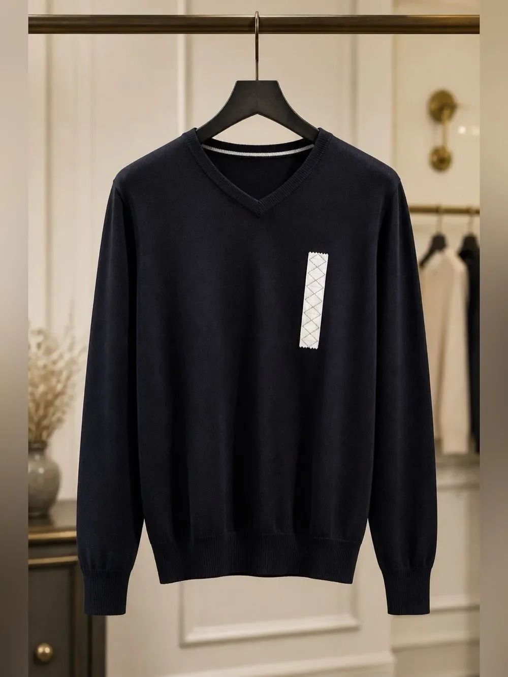 BLACK SAINT JOHN BAY V-NECK SWEATER SIZE-XL